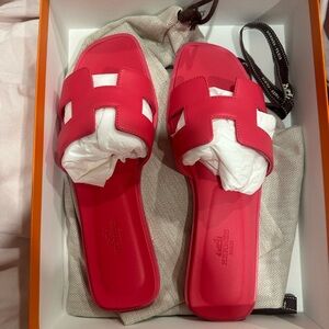 NWT Hermes Oran Sandals